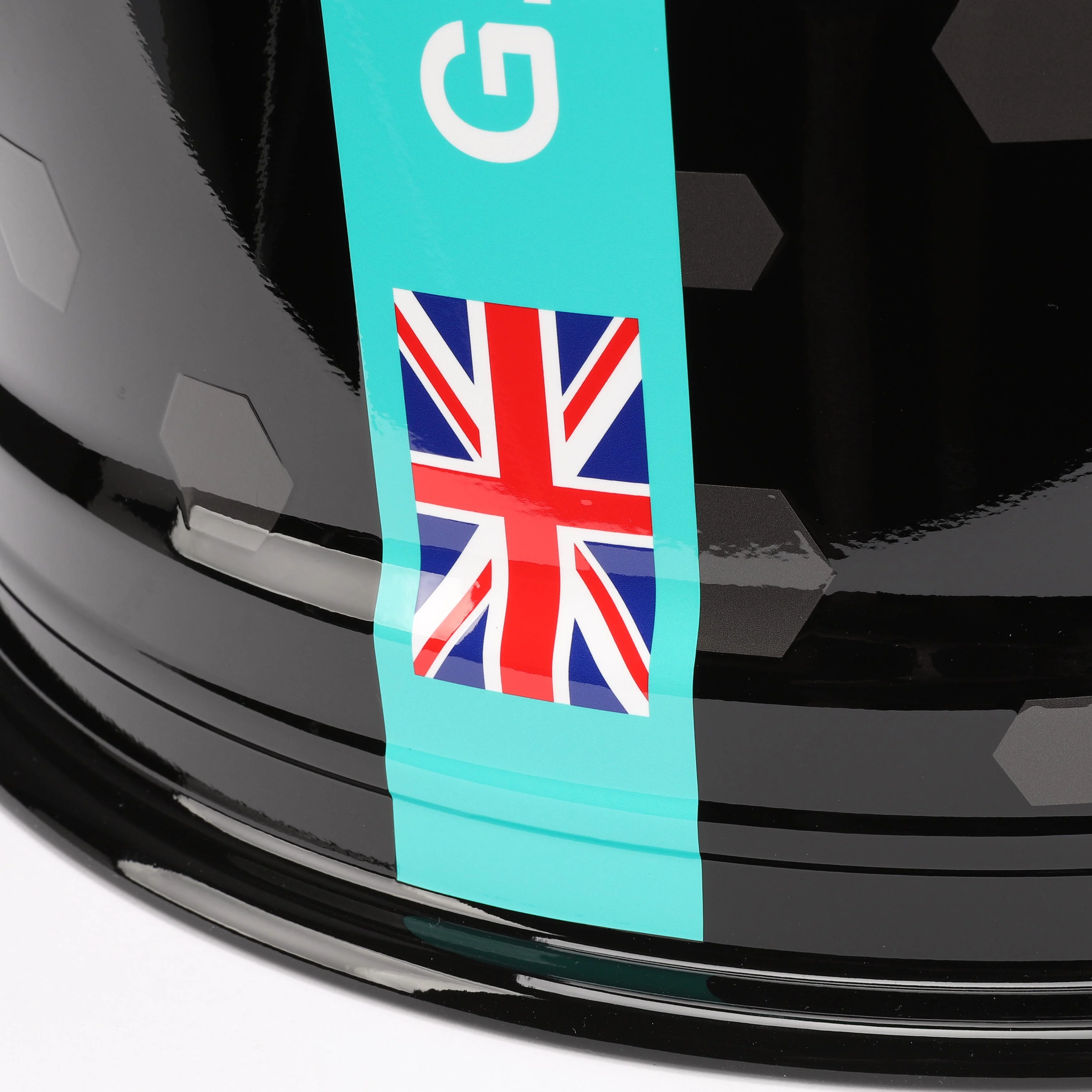 George Russell 2022 Mercedes-AMG F1 Front Wheel Rim Table - Image 7