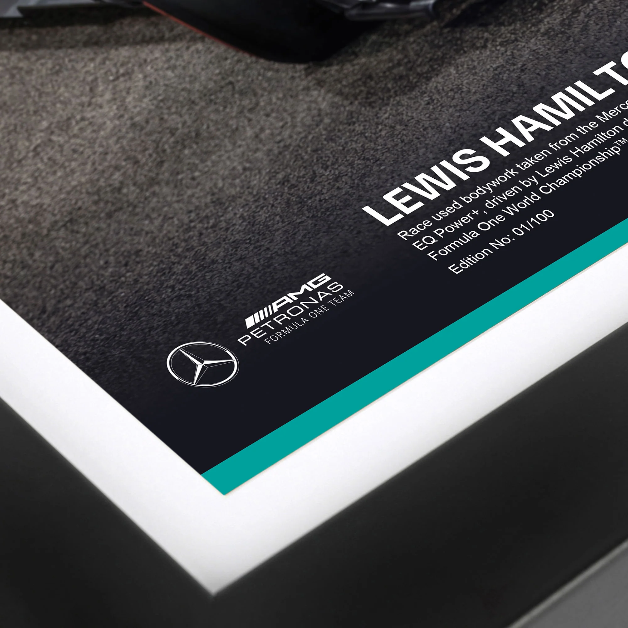 Limited Edition Lewis Hamilton 2017 Bodywork & Photo - Abu Dhabi GP - Image 4