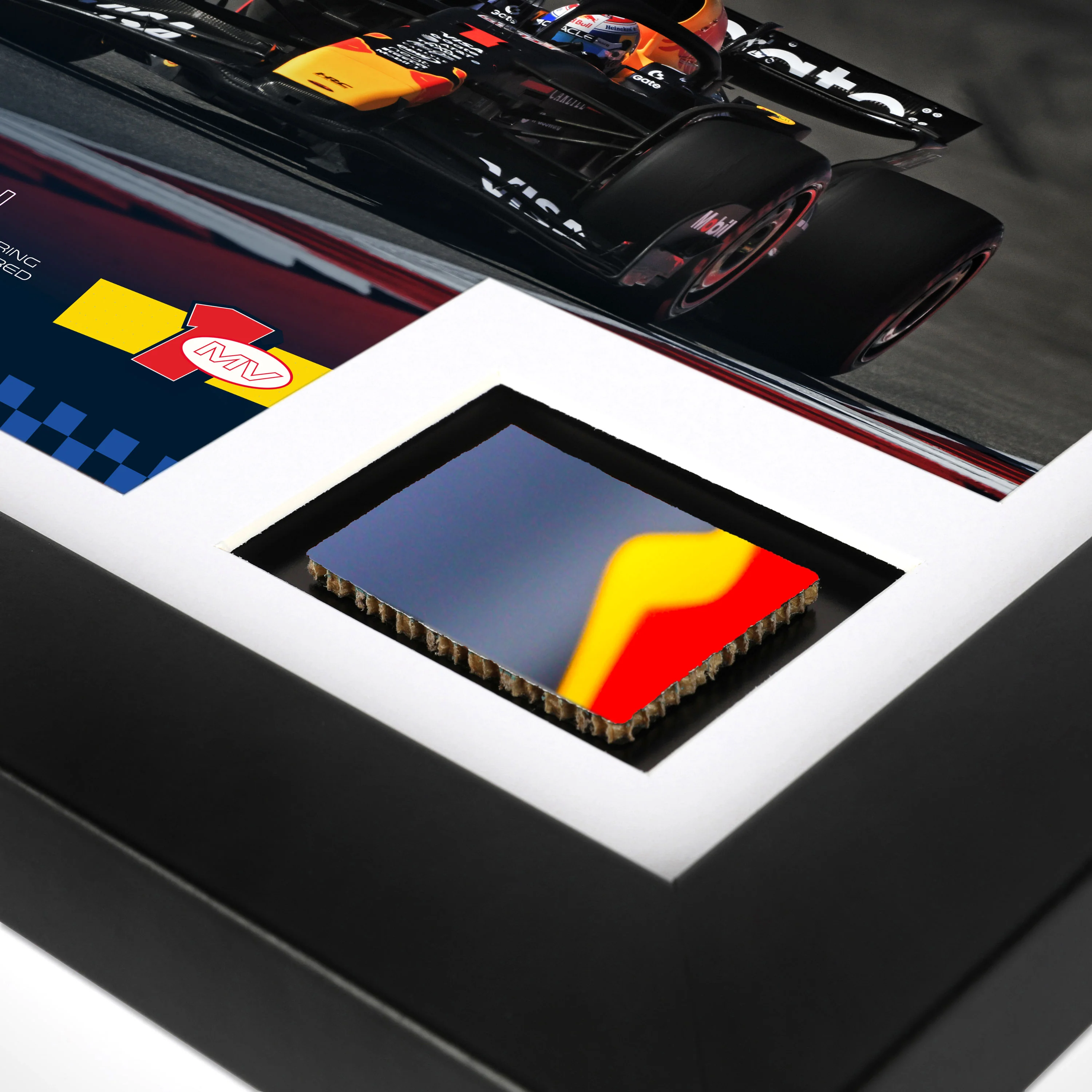 Limited Edition Max Verstappen Replica 2025 Red Bull Racing Bodywork & Photo - Image 3