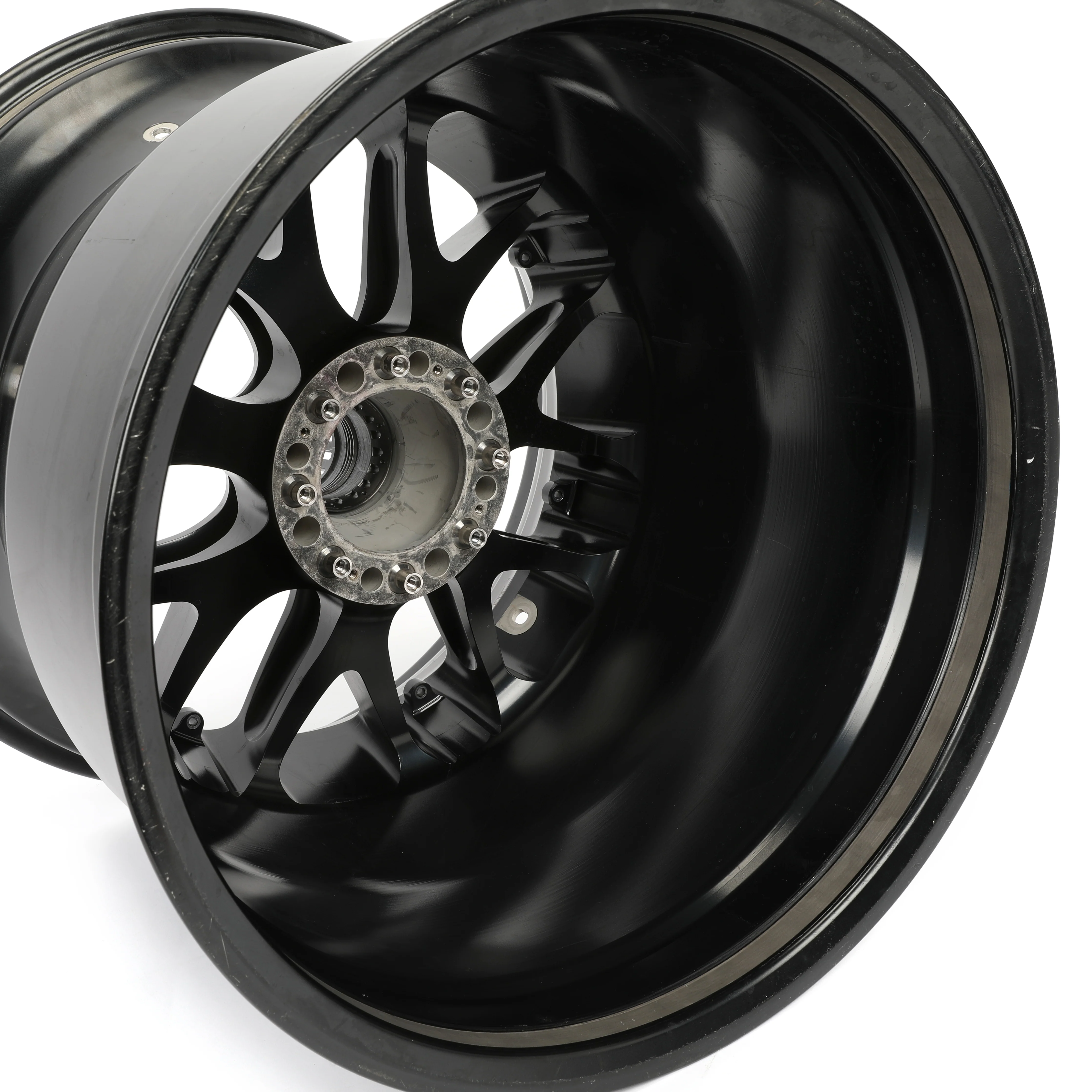 Oscar Piastri 2023 Race Used McLaren F1 Team Rear Wheel Rim Table - Japanese GP - Image 7