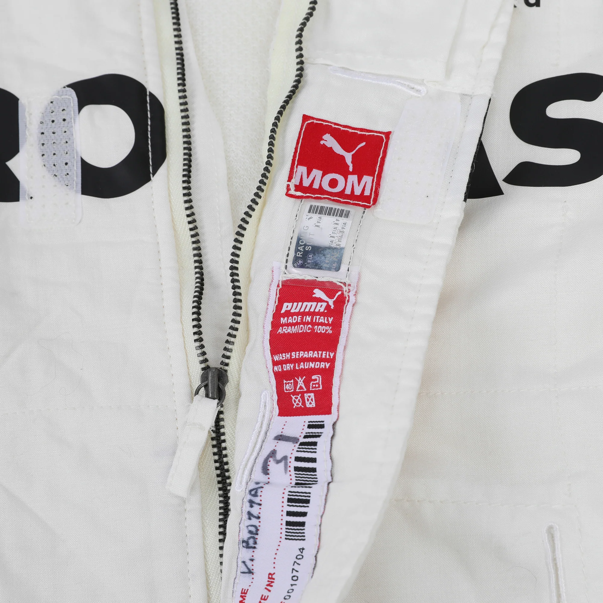 Valtteri Bottas 2018 Mercedes-AMG Petronas Grand Prix Used Race Suit – Singapore GP - Image 6
